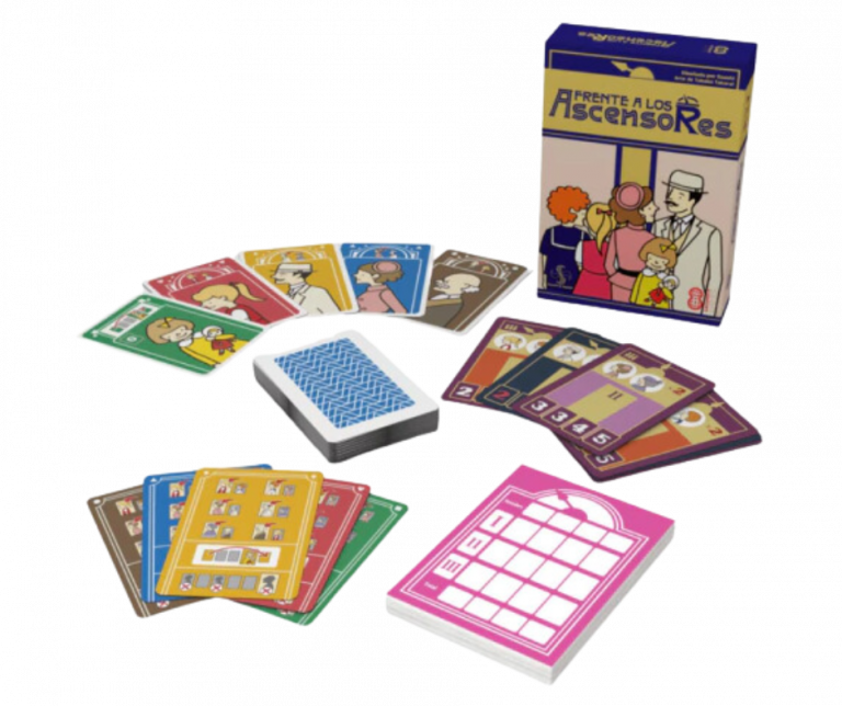 Frente a los Ascensores